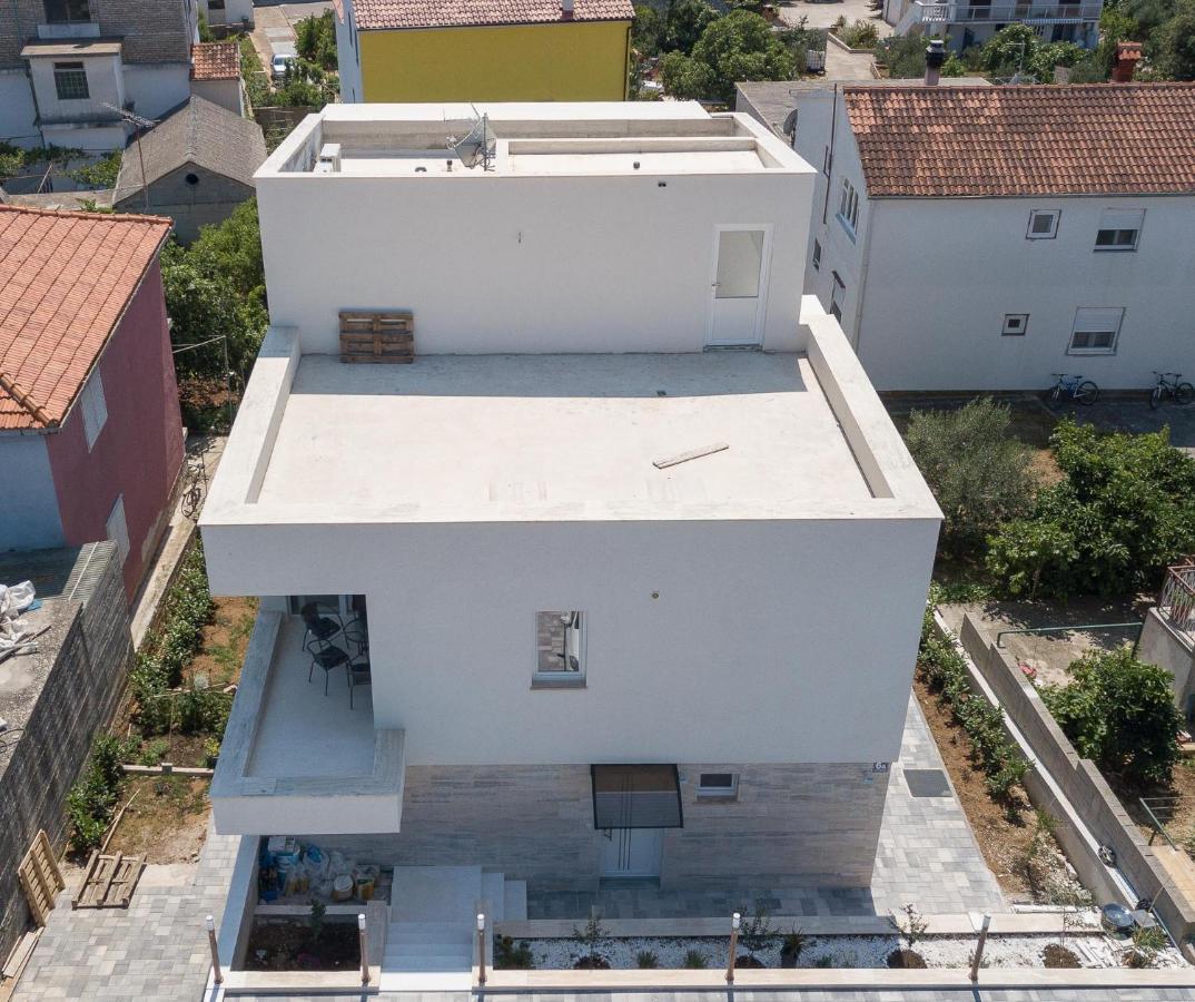 Vila Regina Apartment Rex With Swimming Pool Jezera Exterior foto
