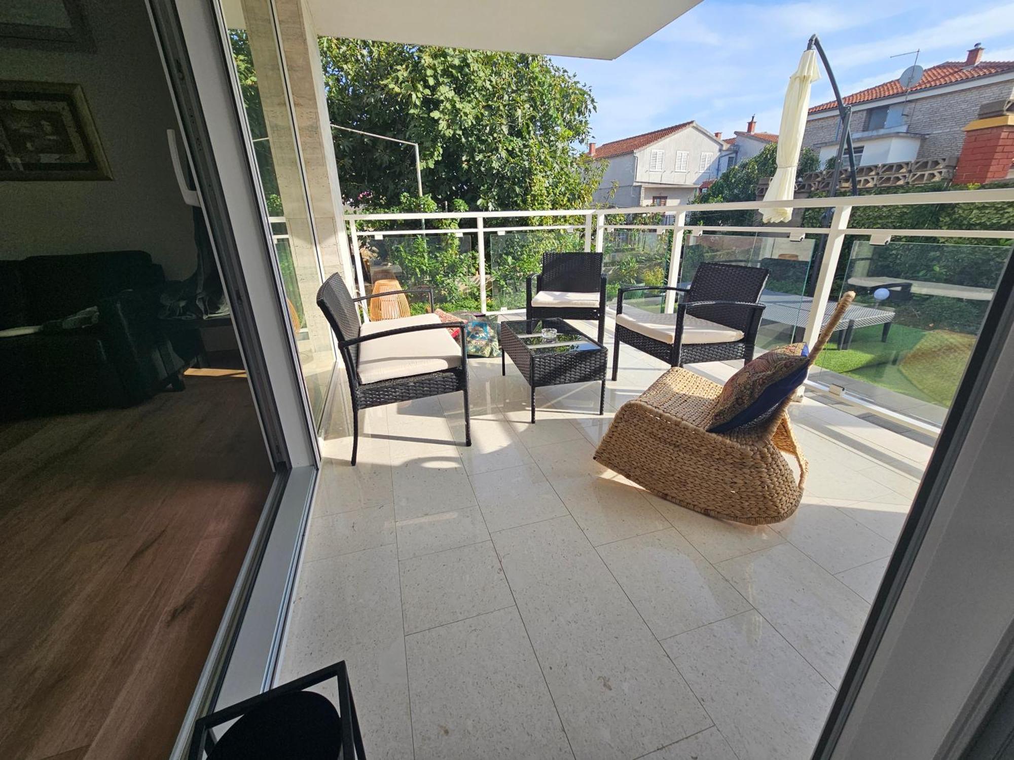 Vila Regina Apartment Rex With Swimming Pool Jezera Exterior foto