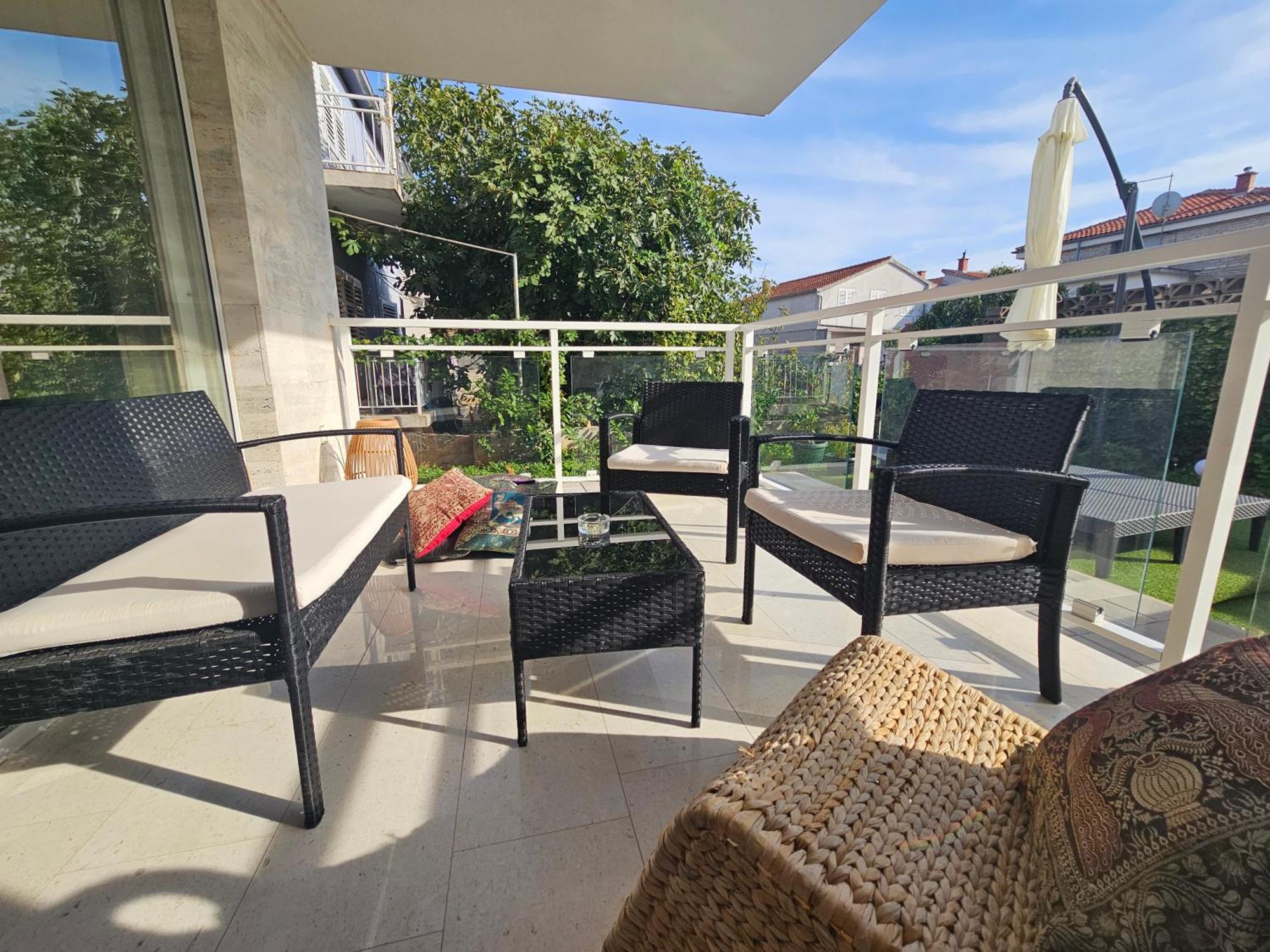 Vila Regina Apartment Rex With Swimming Pool Jezera Exterior foto