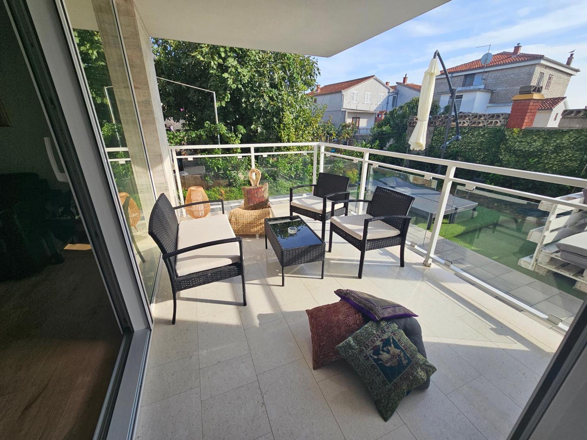 Vila Regina Apartment Rex With Swimming Pool Jezera Exterior foto