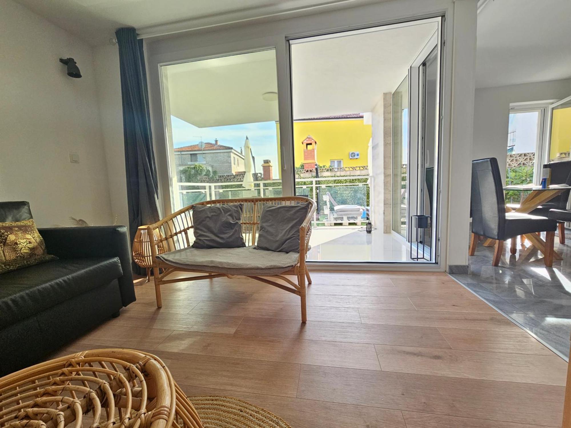Vila Regina Apartment Rex With Swimming Pool Jezera Exterior foto