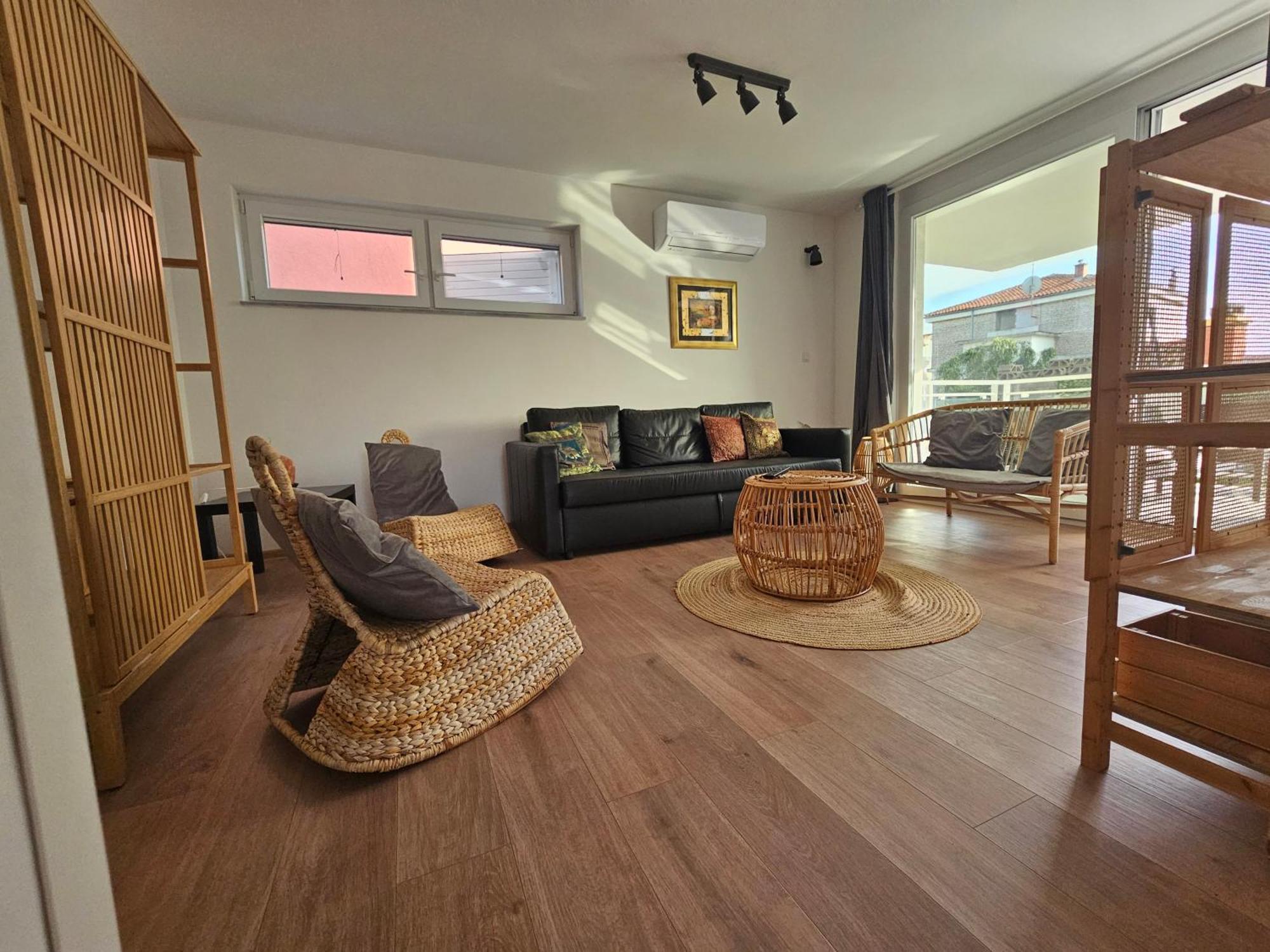 Vila Regina Apartment Rex With Swimming Pool Jezera Exterior foto