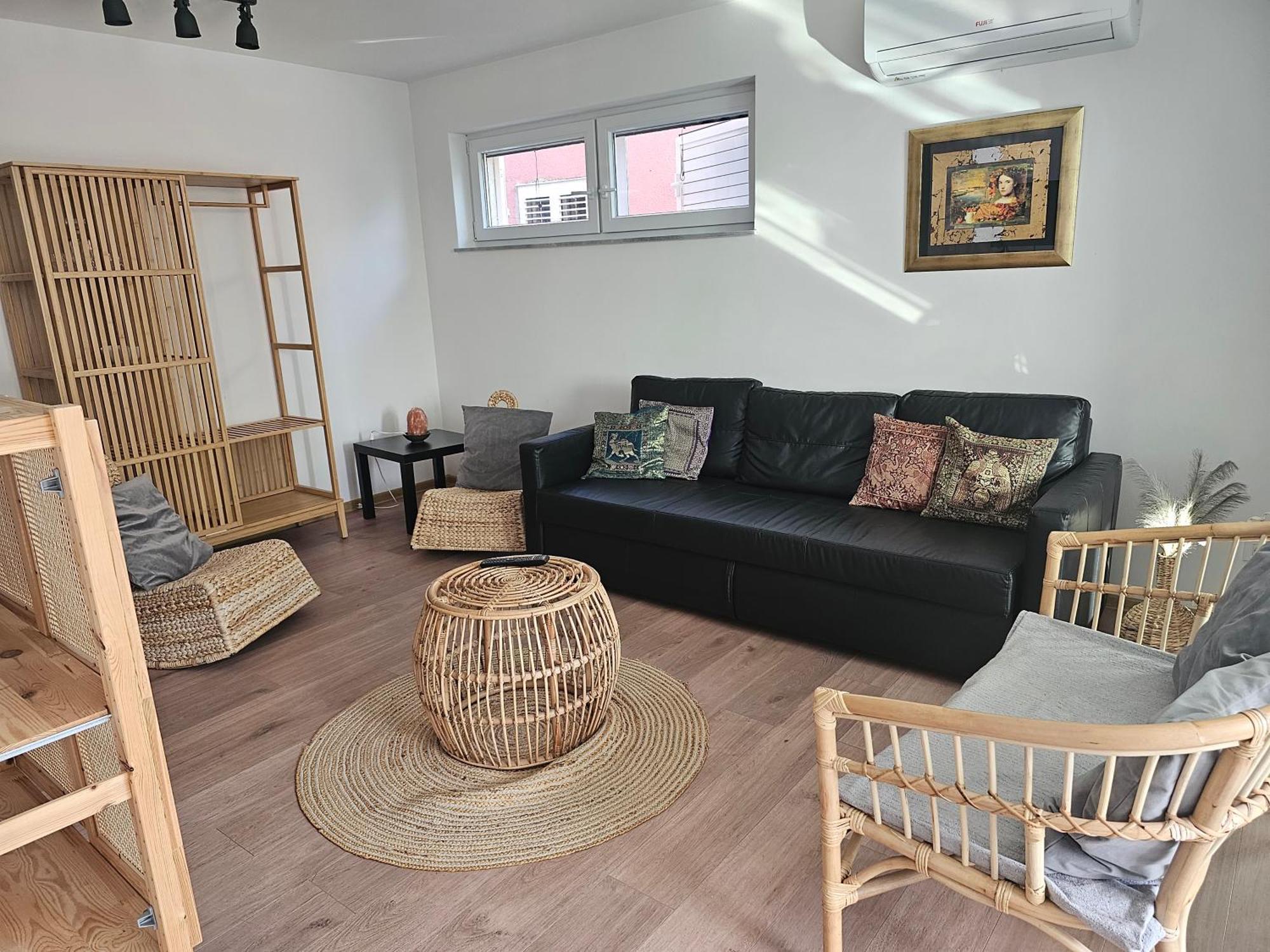 Vila Regina Apartment Rex With Swimming Pool Jezera Exterior foto