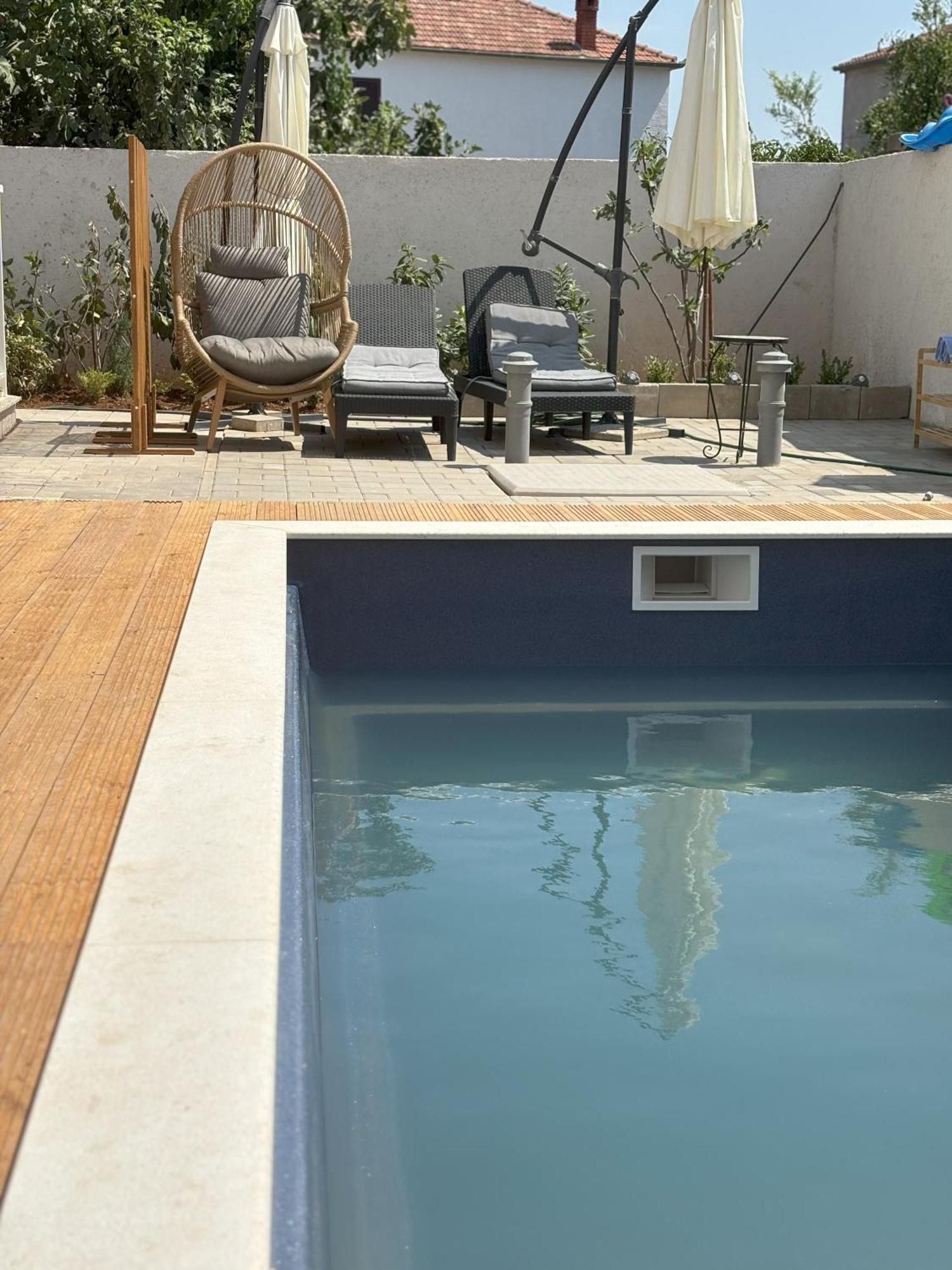 Vila Regina Apartment Rex With Swimming Pool Jezera Exterior foto