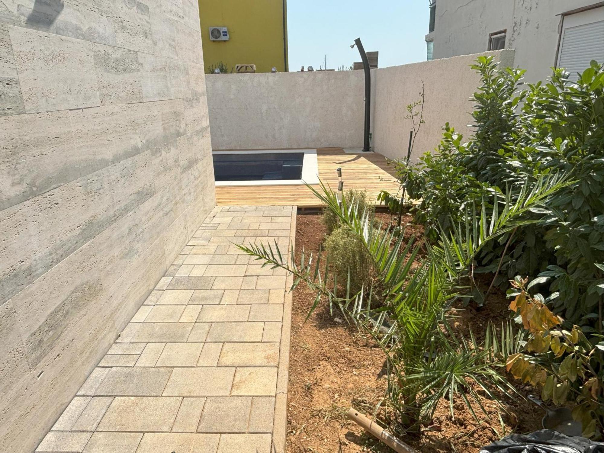 Vila Regina Apartment Rex With Swimming Pool Jezera Exterior foto
