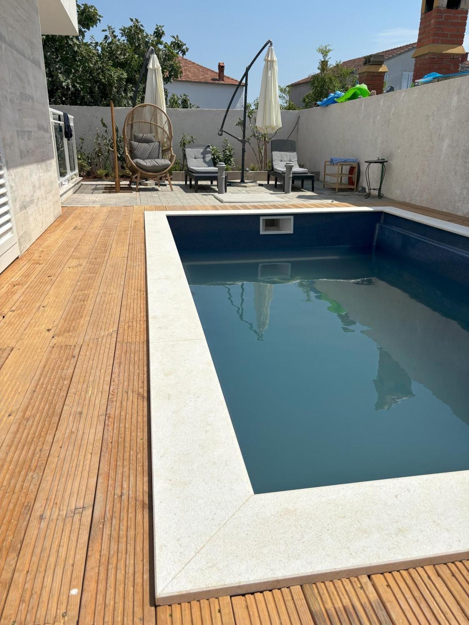 Vila Regina Apartment Rex With Swimming Pool Jezera Exterior foto
